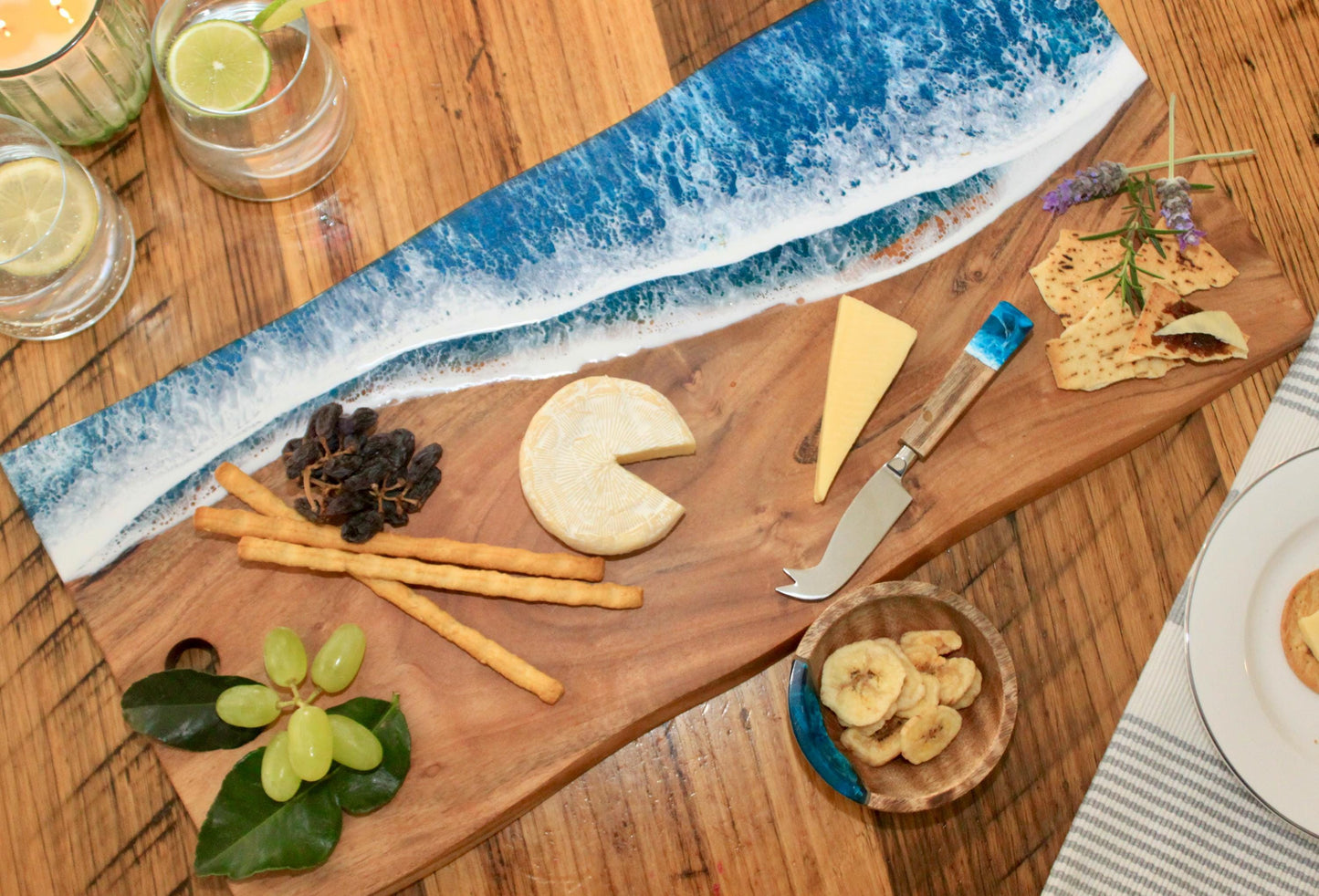 Gift for the Beach Lover, Ocean Resin Charcuterie Board, Unique Gift for Wedding, Coastal Anniversary Gift- Beach Decor Chopping Board