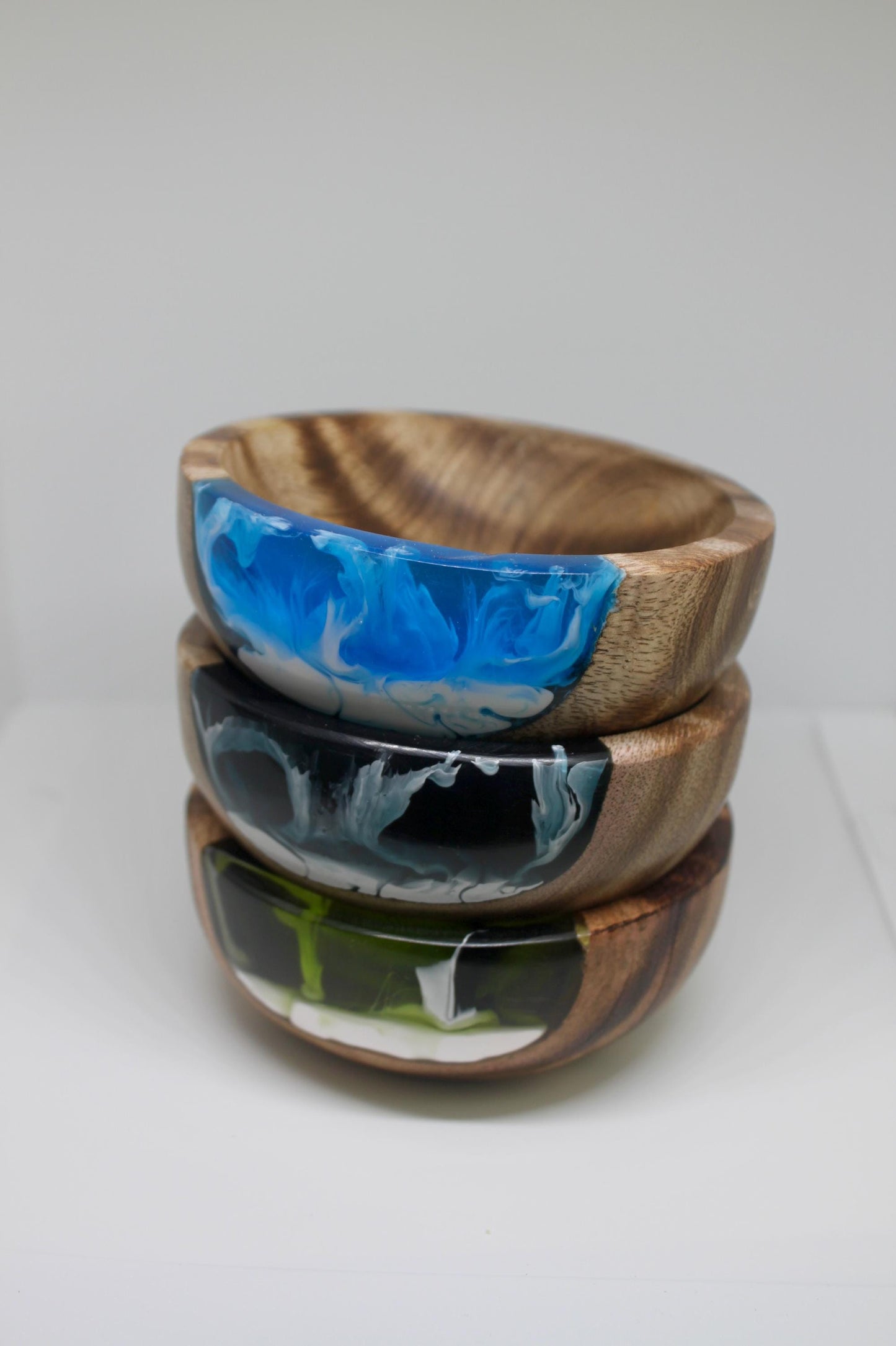 Wooden Dip Bowl, Resin and Wood Decorative Bowl, Small Ring Dish, Handmade Trinket Bowl, Ocean Bowl, Epoxy Resin Ring Dish, Gift For Her