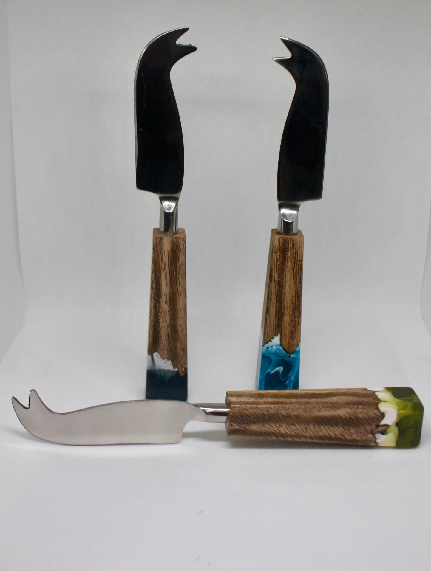 Resin Cheese Knife, Stainless Steel Cheese Knife, Gift for Cheese Lovers, Housewarming Gift, Cheese Board Accessory Knife